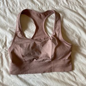 Fabletics super hold sport bra